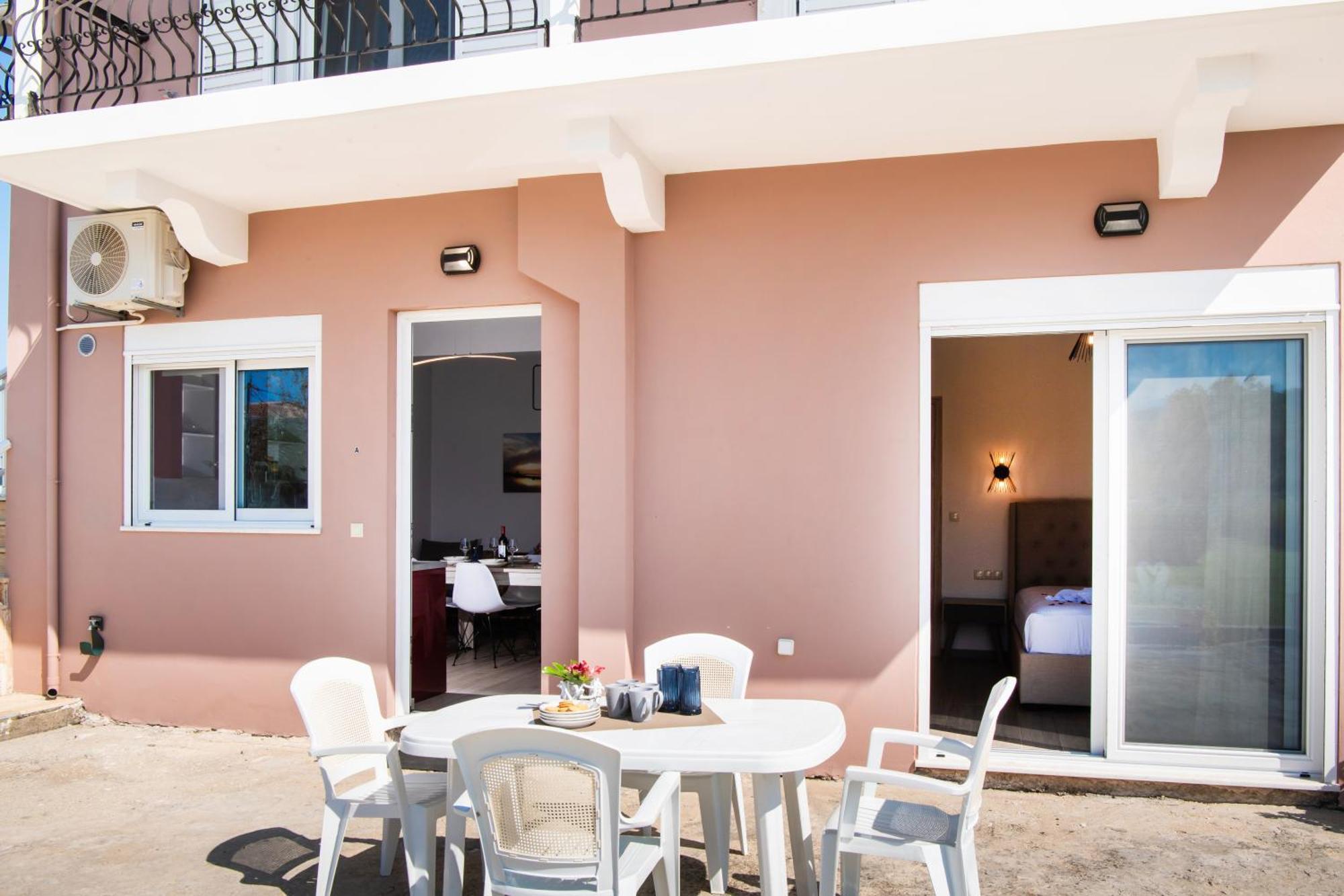 Ruellia Luxury Apartments Kalligoni Extérieur photo